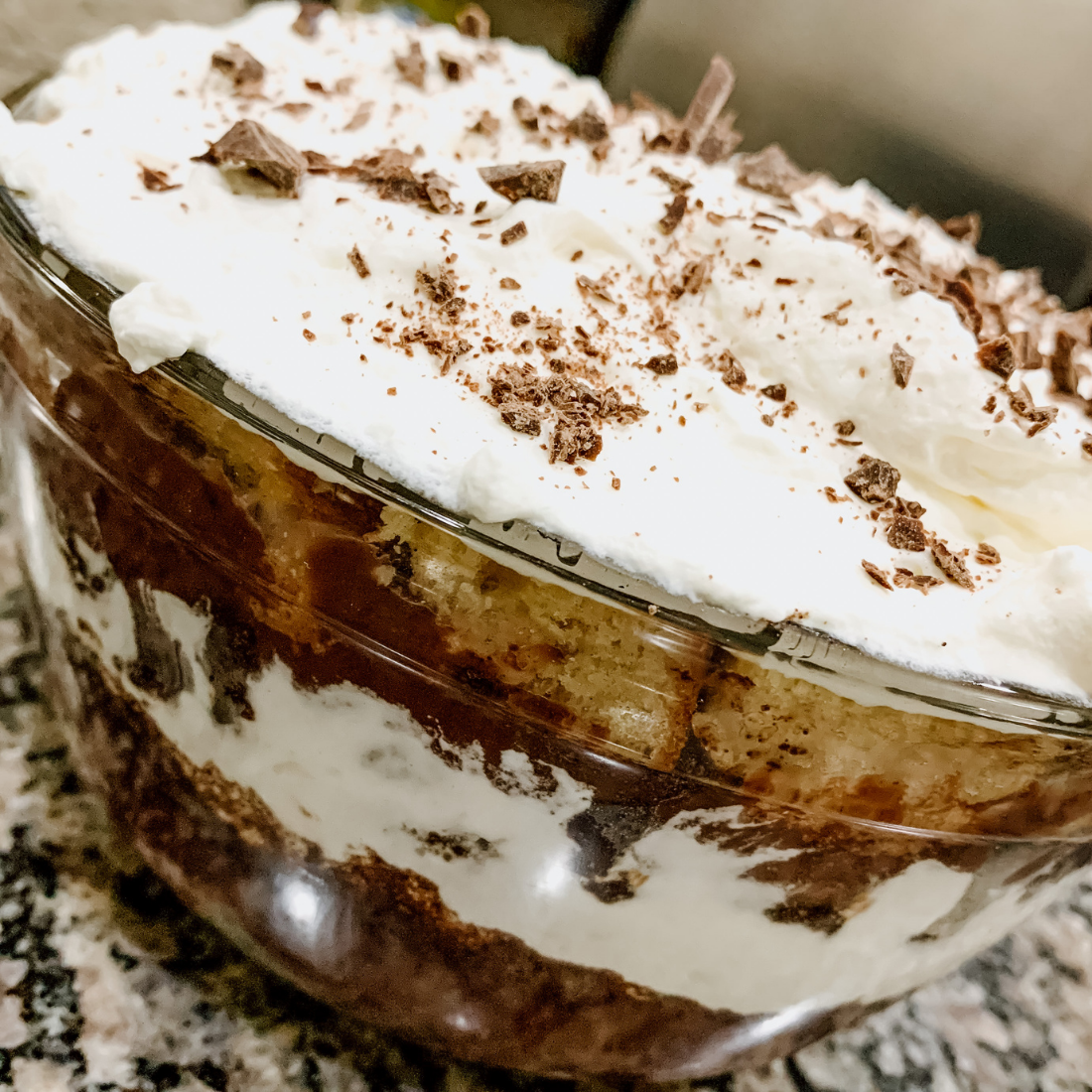 chocolate trifle with pound cake