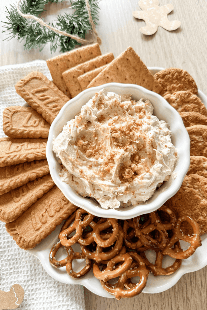 Gingerbread Cheesecake Dip - Lynn Mumbing Mejia - Pin 2